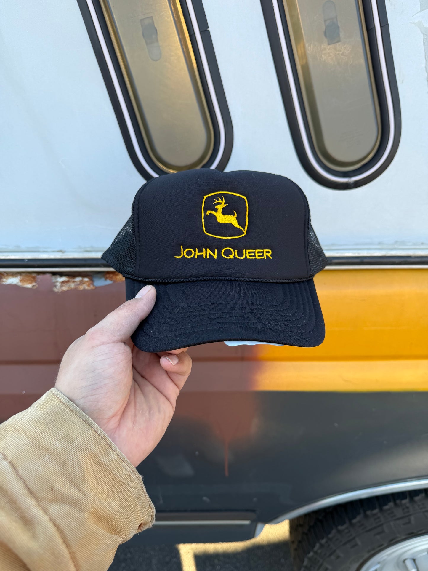 John Queer Black/Yellow