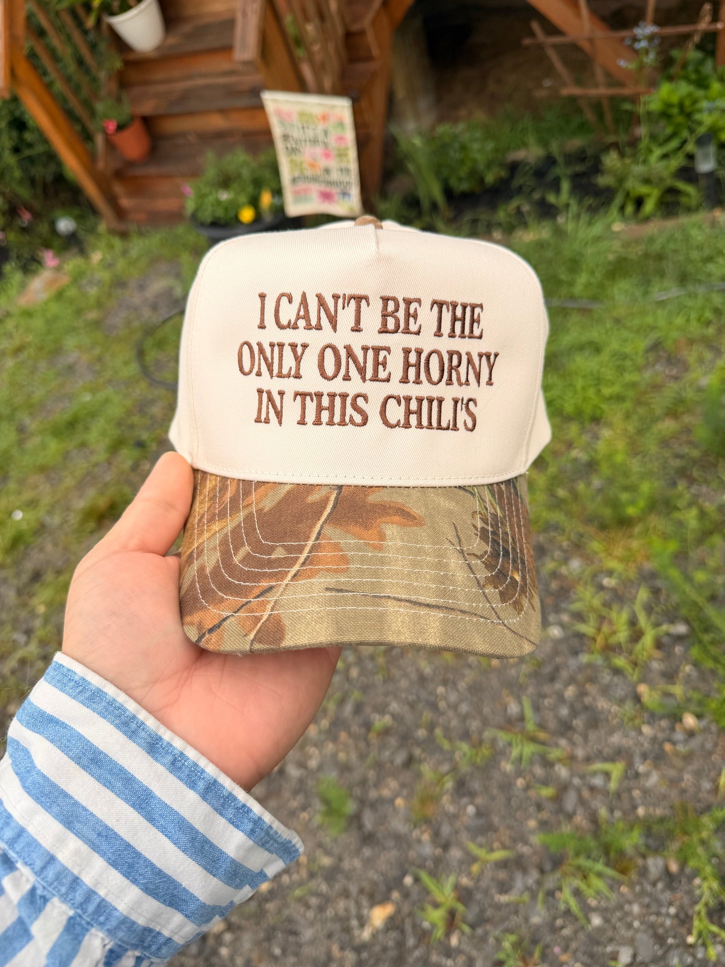 I can’t be the only one horny in this Chili’s (camo)