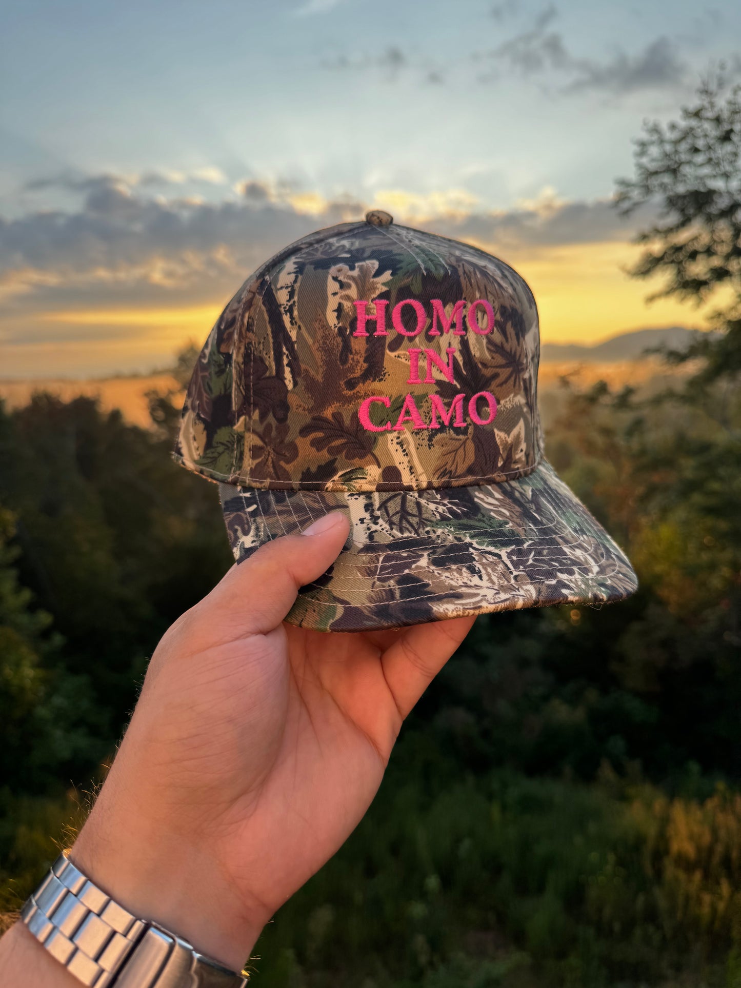 HOMO IN CAMO