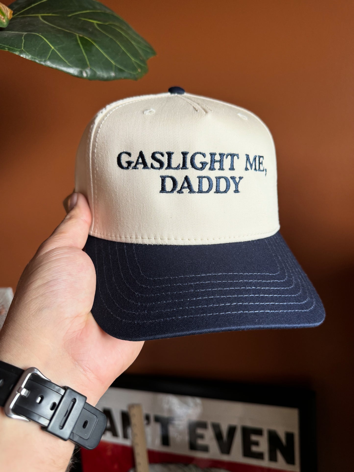 (Navy) Gaslight me, Daddy