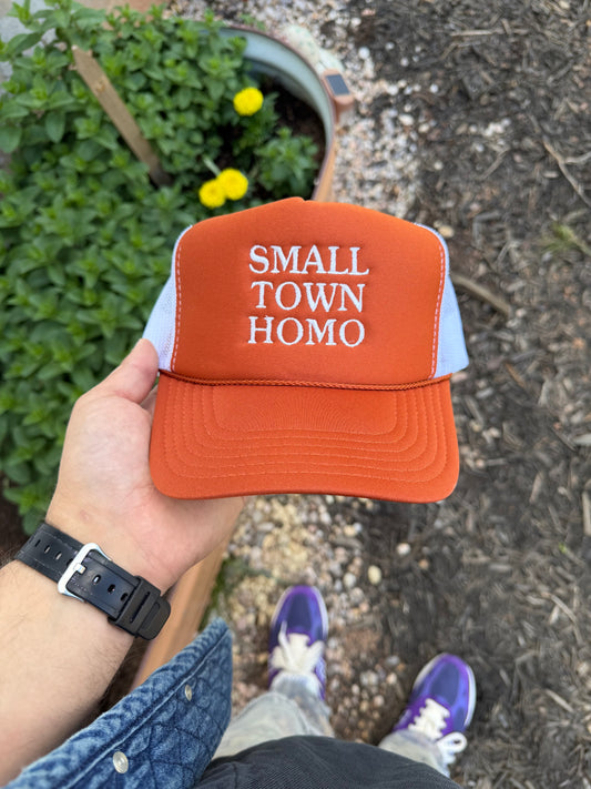 Small Town Homo (Rust)