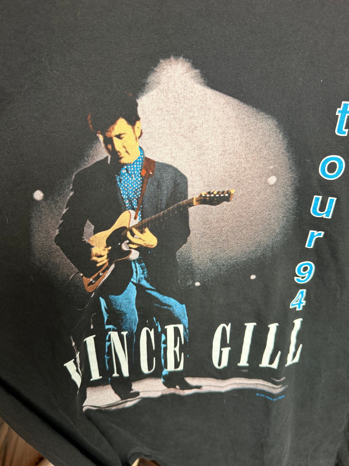 1994 Vince Gill Tour tee